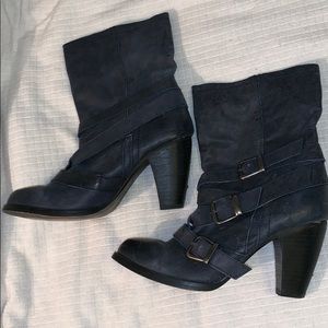 STEVE MADDEN 7 1/2 “freeway” navy blue leather